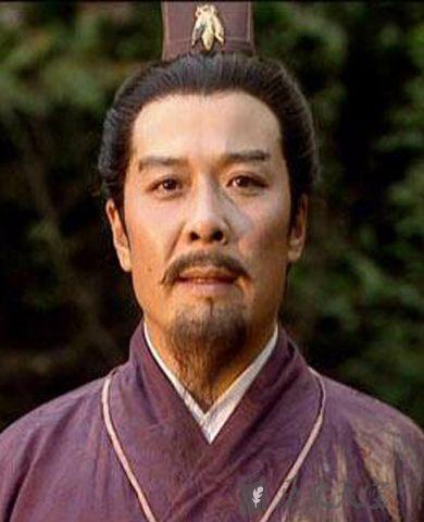 “刘备为什么没能统一三国？不是输在夷陵，也不是缺人才——而是他亲手建起的‘蜀汉操