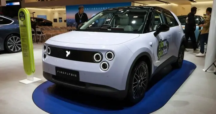 奇瑞QQ3 EV挑战蔚来萤火虫？AI灵犀座舱+猎鹰500能否逆袭？