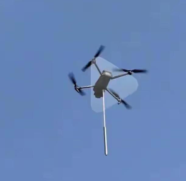 “空中暗箭”突袭养殖场!多地马、猪、骆驼遭热成像无人机投箭射杀,长沙养殖户丢20