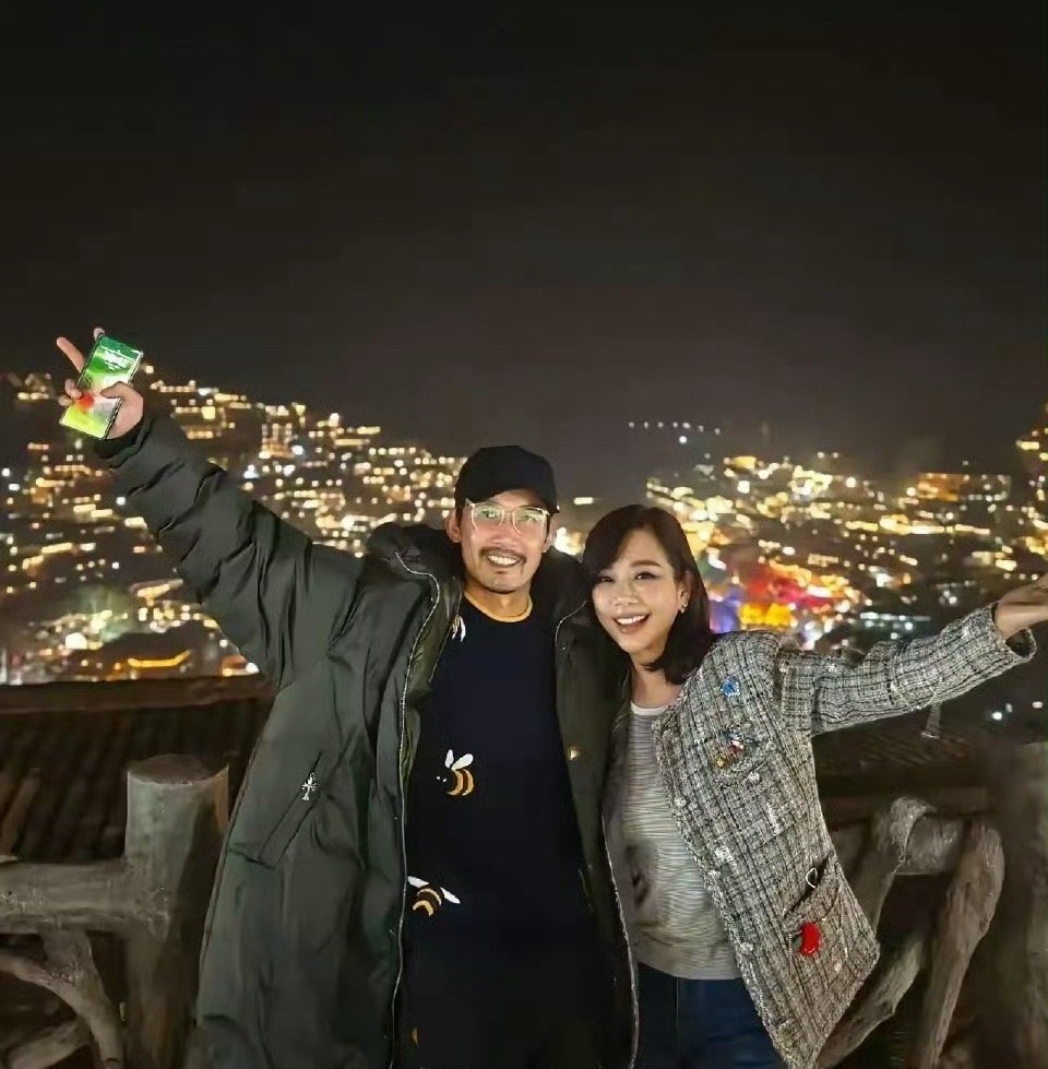 万万没有想到，他们居然是夫妻两，现在才知道，白瞎我看了十几年电视​​​