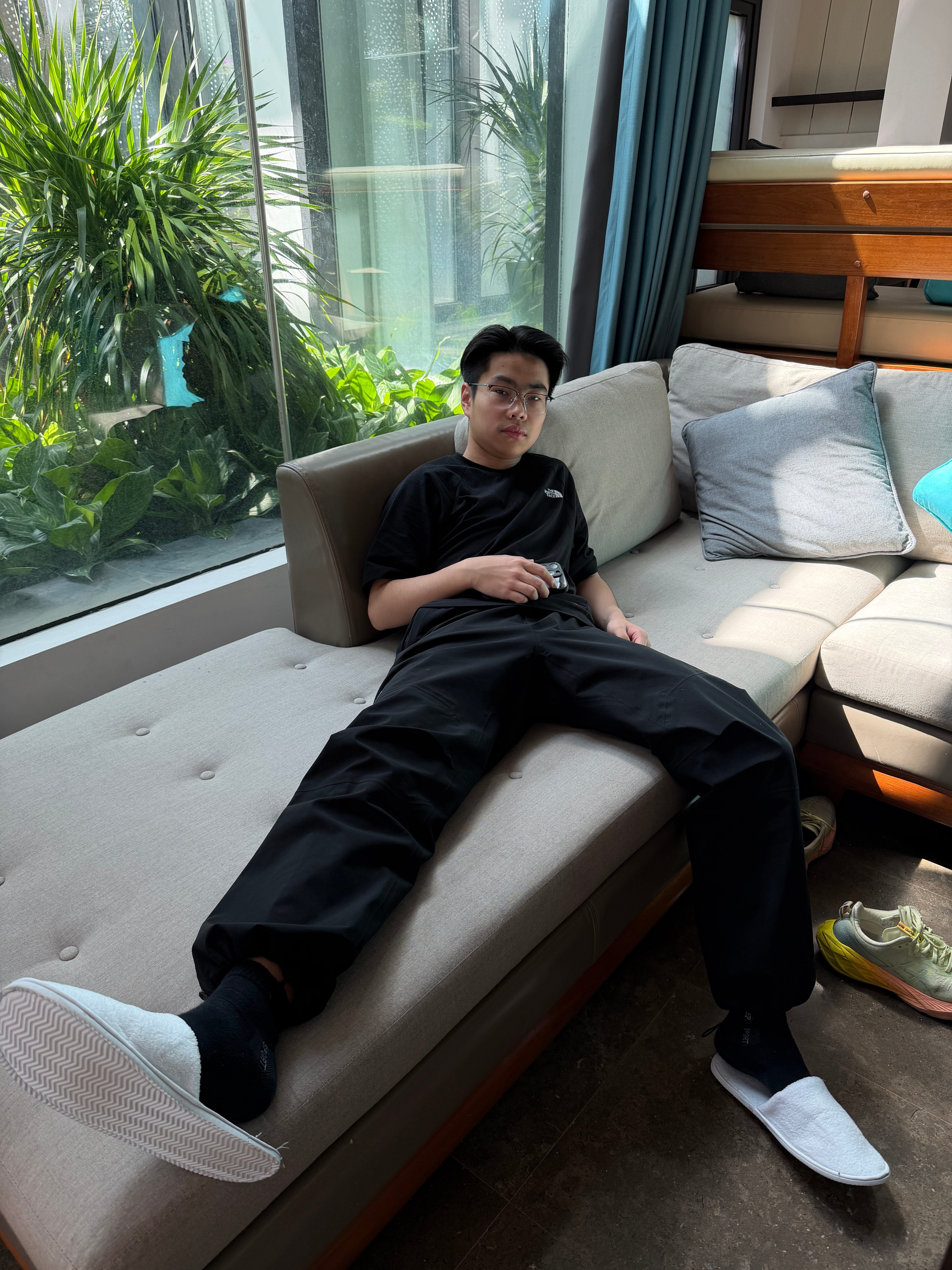 好好一个别墅可惜了，今天就返回南京了。这几天心情很复杂，对人的考验是很大的