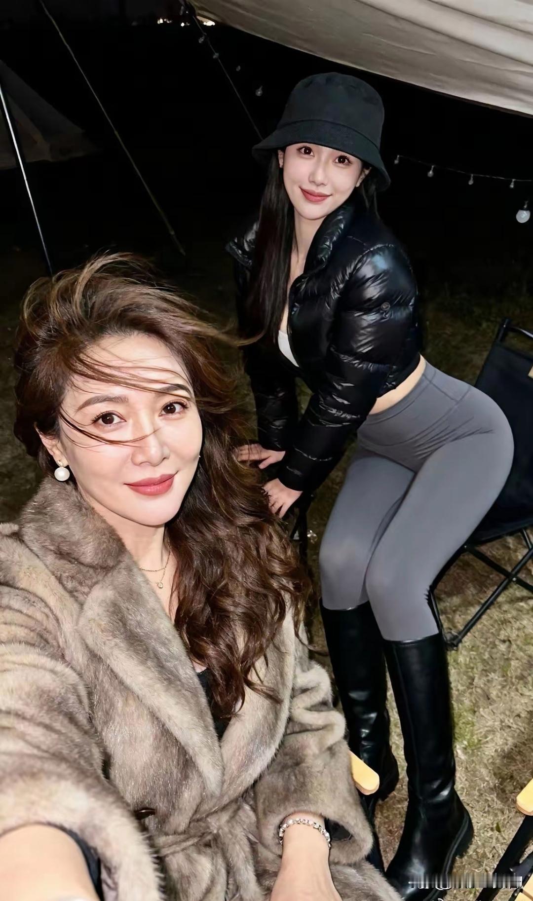 女儿已长大，妈妈还没变老。人生的幸福，也莫过于此!