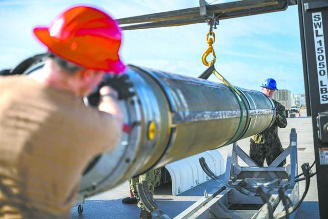 美国加速生产五型关键导弹 应对全球冲突需求