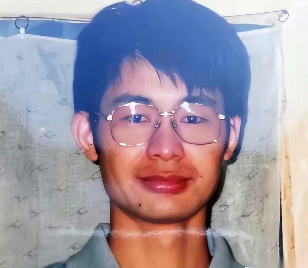 清华半导体博士孙夕庆，领着7个海外博士回国，搞出了全球第一款自主知识产权的LED