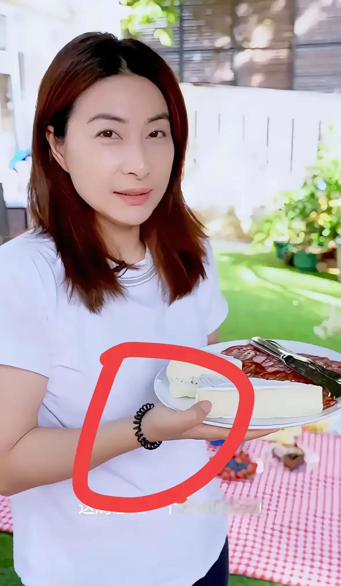 郭晶晶：豪门“反套路”的清醒哲学家人们，郭晶晶这豪门媳妇真把全网看懵了！说她