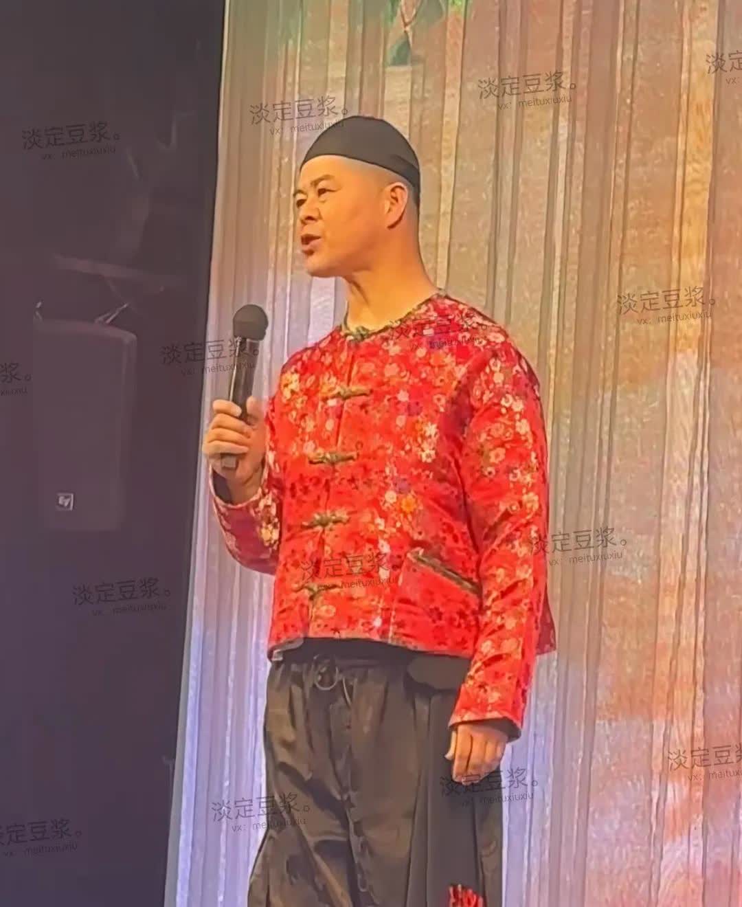 本山集团的演员中，我就不喜欢“李大国”扮演者王小虎，总感觉他演啥假摆的，看着特别