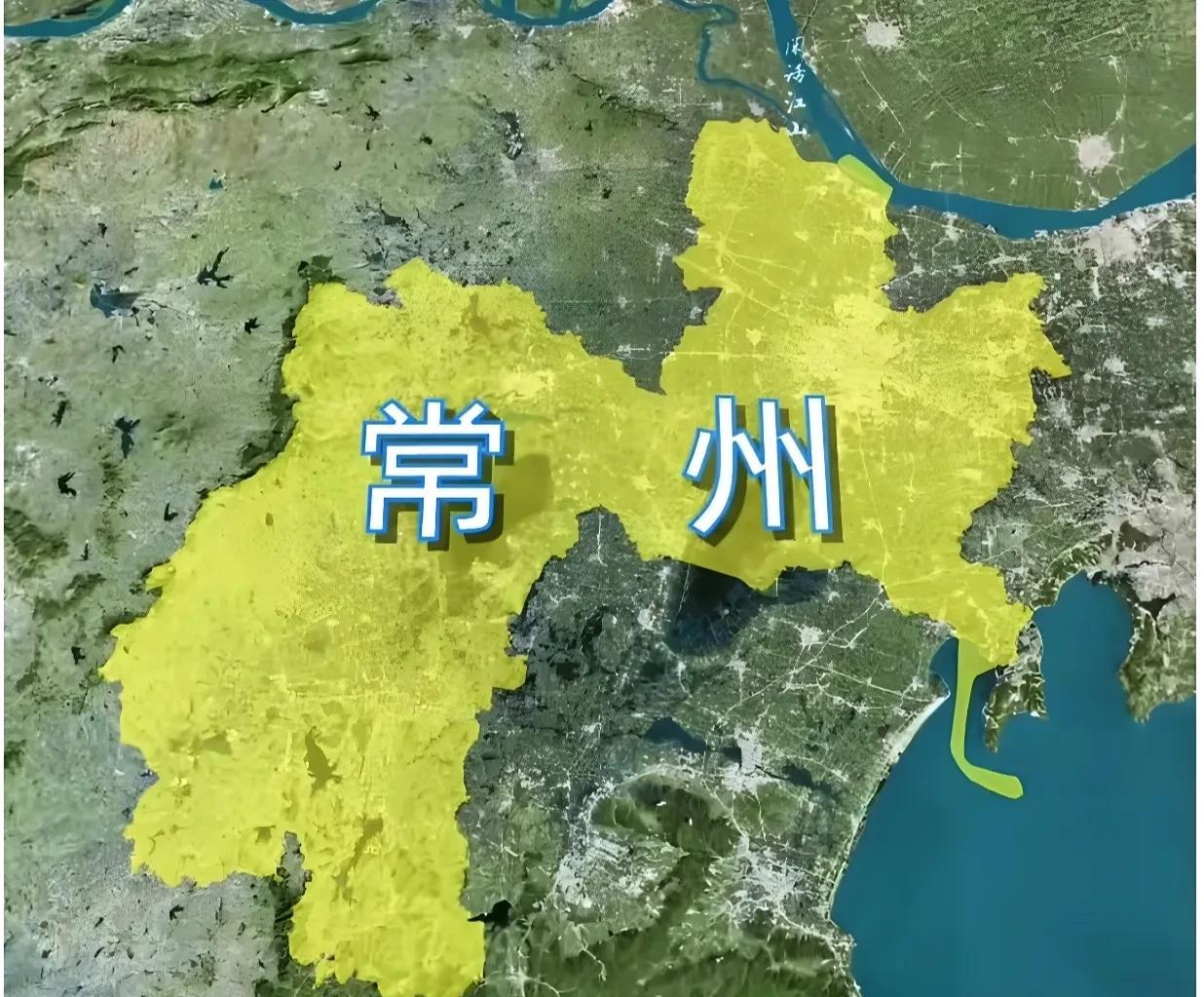 常州虽然足球踢的不咋地，但是它富裕啊。很多人嘲笑常州在苏超里，输得连笔画都没了