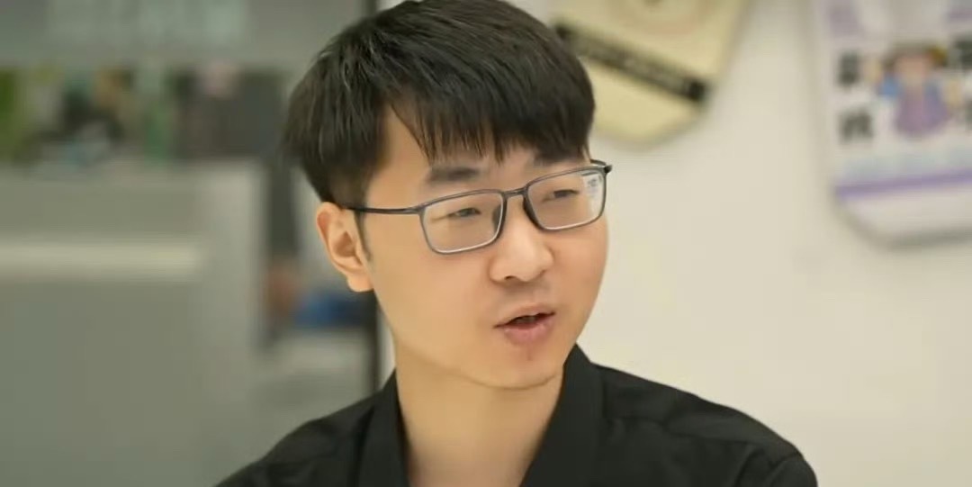 这两天魔剑杯临时改了选人顺位，有些弹幕就质疑是雕哥改的，雕哥直接破防“别在我这里