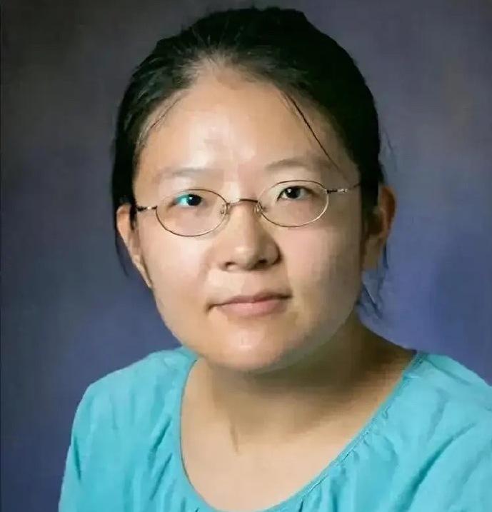 广州一女教授在985任教3年，每次课上都没几个人上课，最终因考核不过惨遭辞退，万