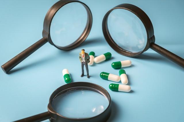 他汀早上吃还是晚上吃？很多人吃错了！医生：看3个关键他汀早上吃还是晚上吃？这问