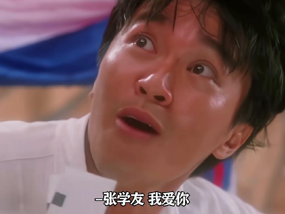 一夜之间，全香港好像都跟周星驰翻脸了。媒体说他难搞，同行躲着他走，没人敢冒险
