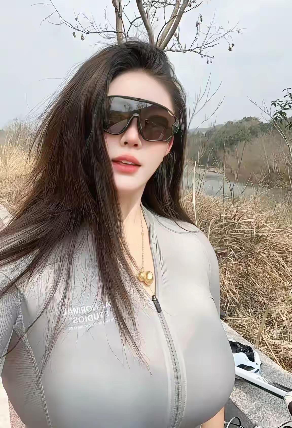 两天没写头条了，没思绪没感觉了，随心所欲，爱咋咋地吧，只要自己开心就好