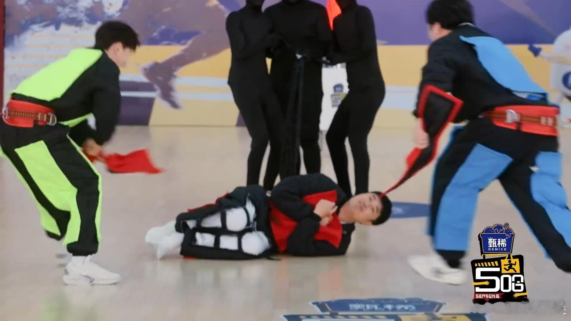 邓超陈赫鹿晗歌手队范志毅这次保住咪了哈哈哈哈哈下期五哈，超赫鹿负责唱歌（不一定