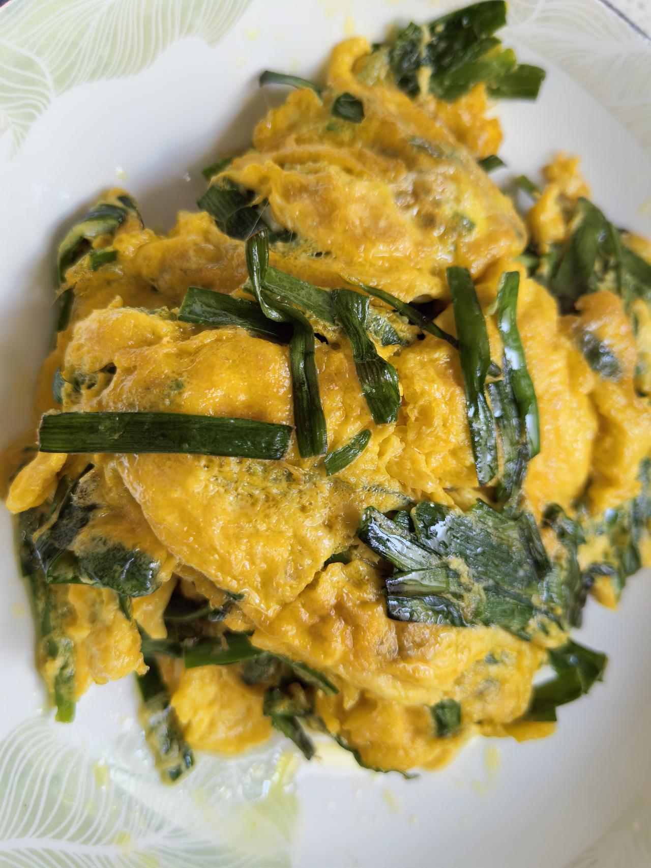 生物学家认为每一个人类的孕育过程，男女付出的比例是1：2000。而养育的过程