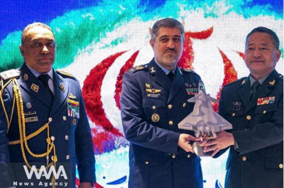 两艘美国航母也不怕？伊朗收到歼-20礼物后，又下单订购苏-57E？ 最近大家