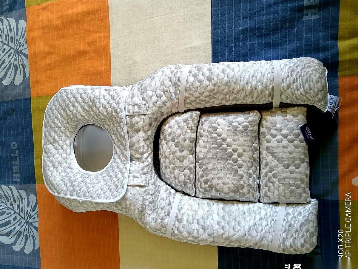 还没上手术台呢，“刑具”先到家了。医生说得轻描淡写：做完手术，脸朝下，趴着。