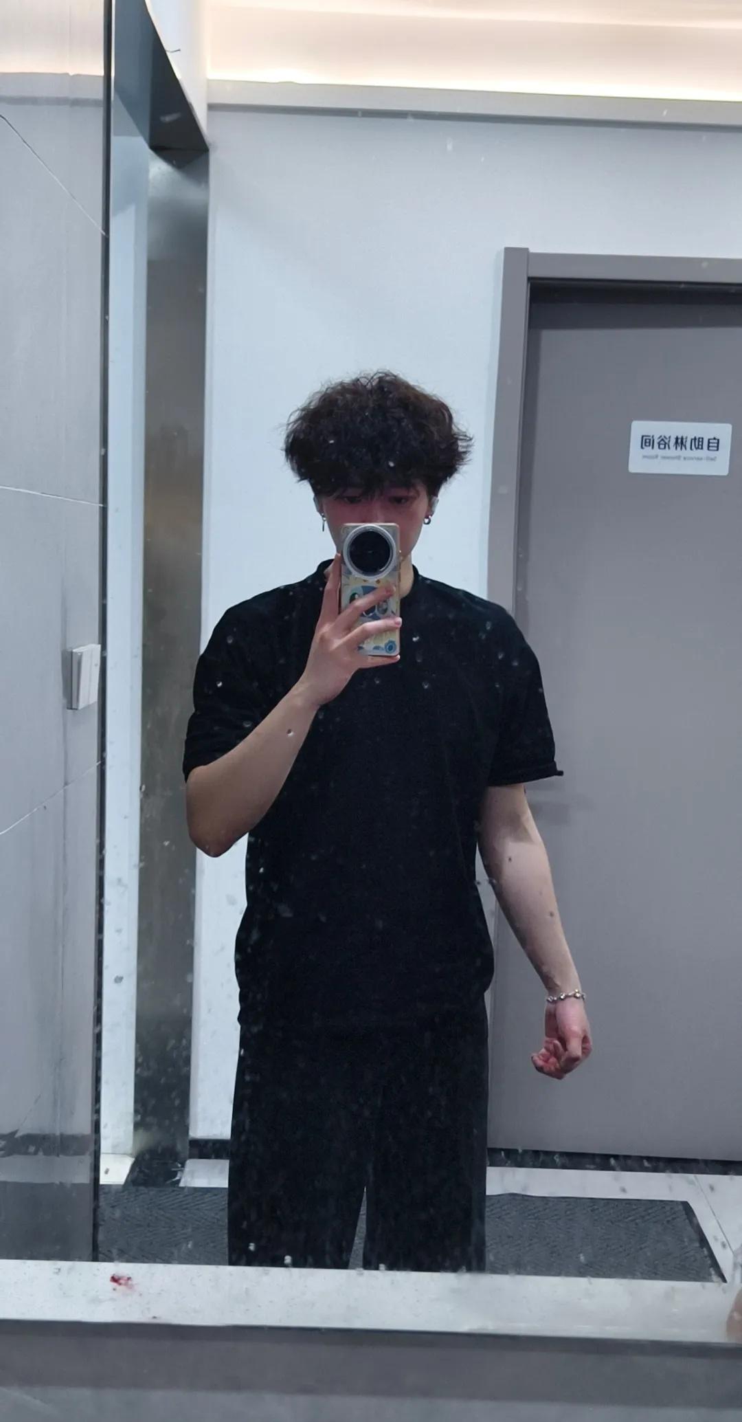 左滑变身！！！薄肌卷毛腹肌