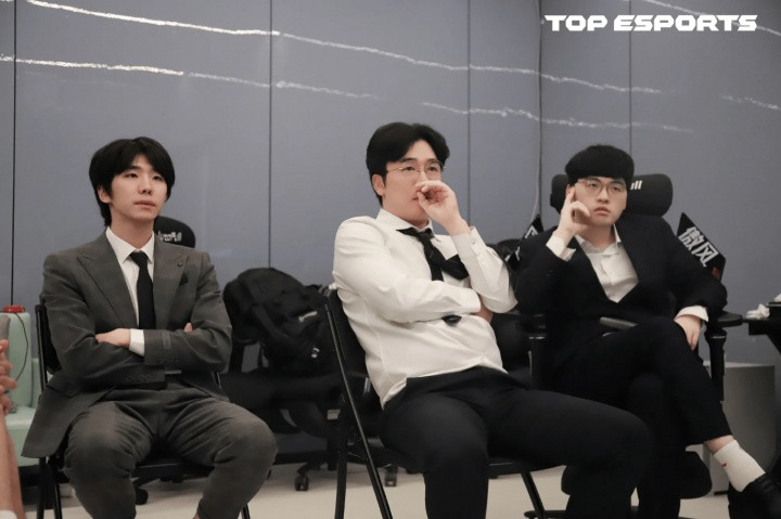 Homme回应一二局BP争议点: 我太关注于下路对线强度, 导致阵容有点不伦不类