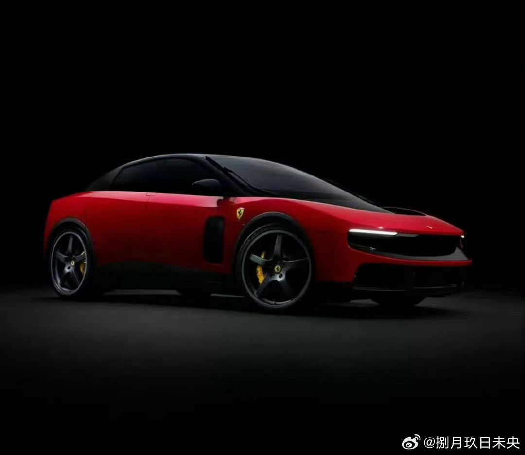 大家今天都在骂法拉利LUCE丑，但我建议大家看看更丑的车奔驰AMGGT