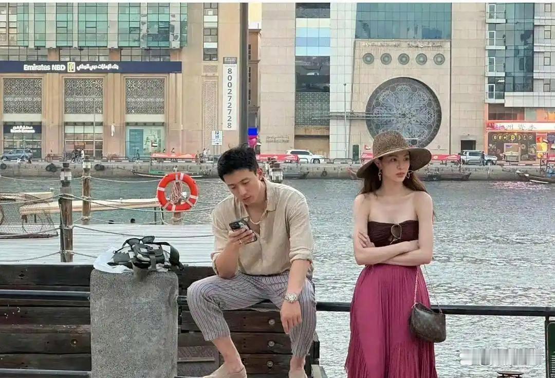 原来明星出门旅游，跟咱们普通人也没啥两样啊