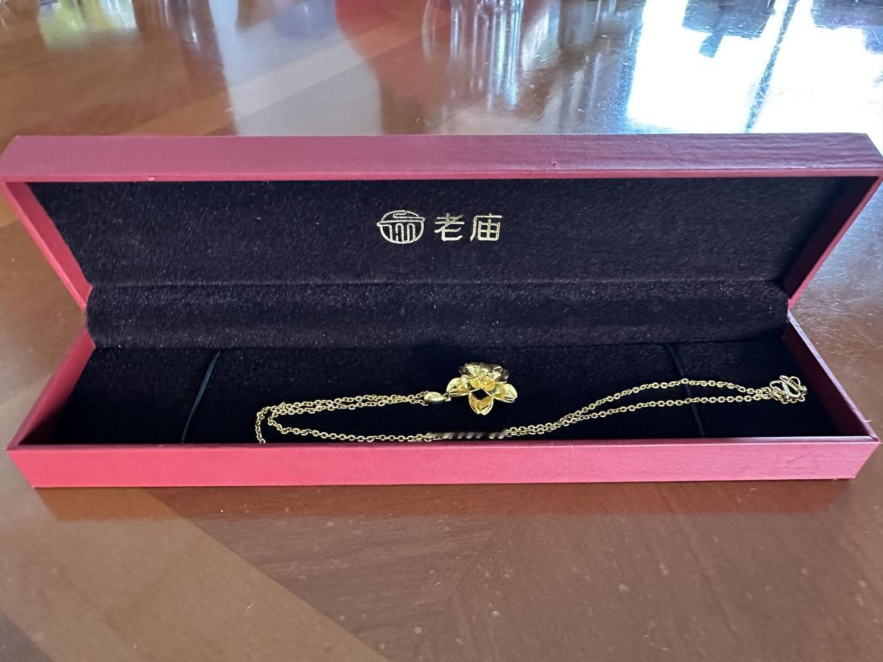 黄金跌到950，你会买吗？刚刷到周大福铂金饰品已跌至950元/克，再看国内金