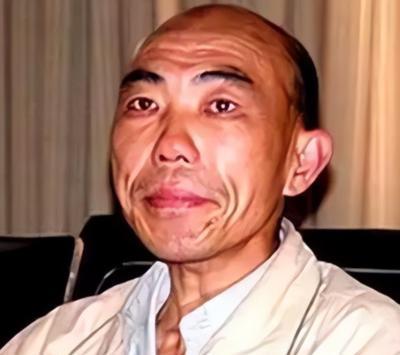 一名男子在铁窗里熬了13年，距刑满出狱仅剩15天，偏偏就在此时，检察官冷不丁对他