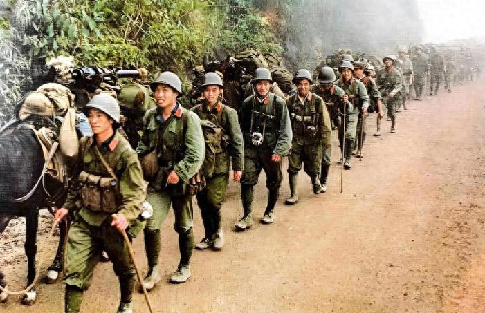 同样打越南，为什么中国一个月就取得胜利，美国却十年都打不下？同样是军事强国，