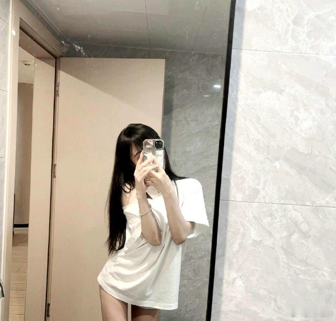 穿着一身去约会～​​​