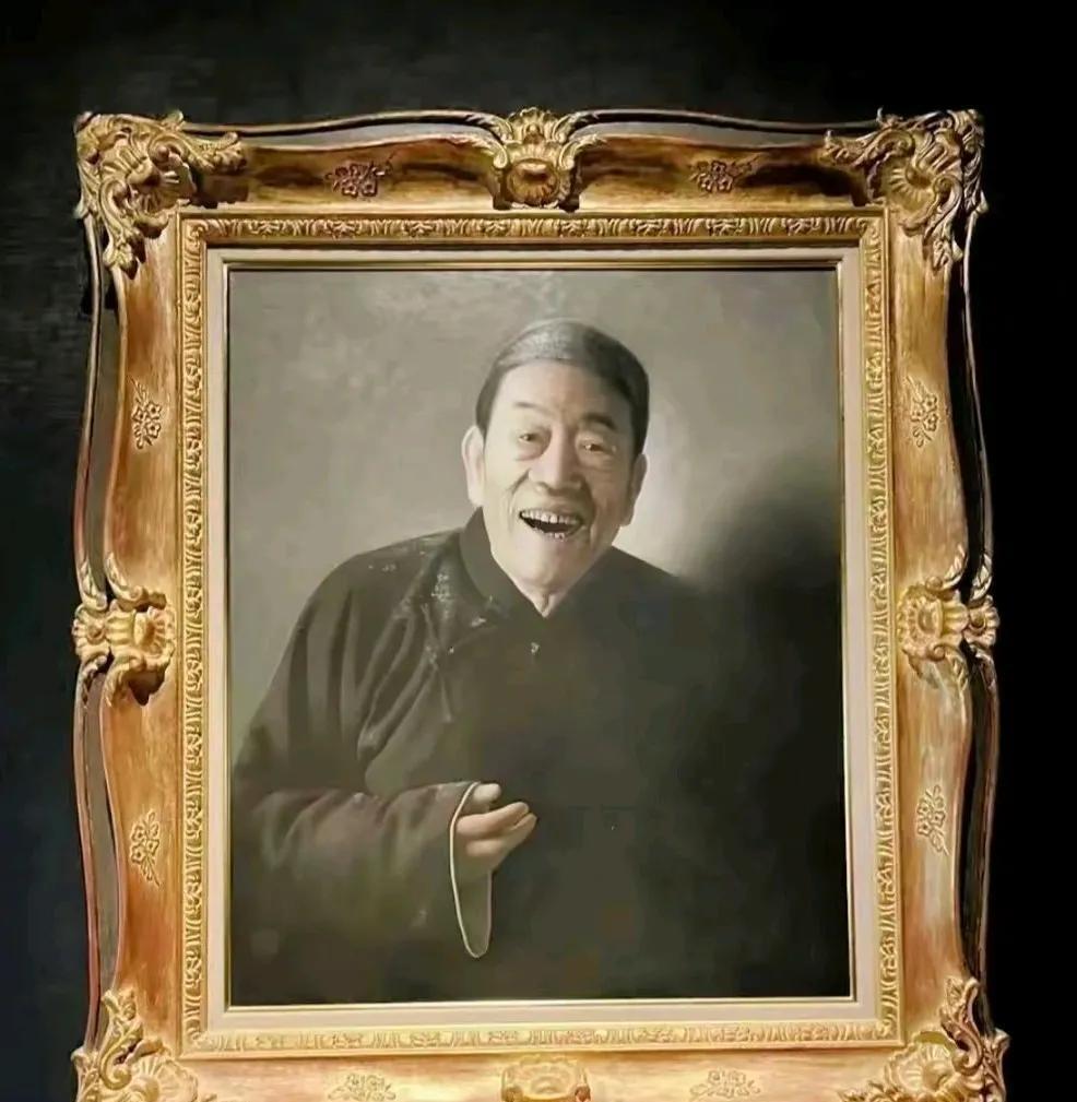 杨少华这几个儿子里就数老儿子杨议让他操心，这些年没少糟钱。事业遍地开花，硕果没看