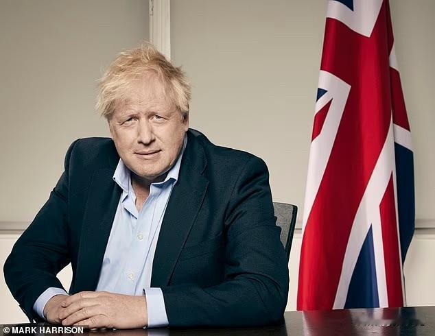 英国前首相约翰逊7月4日公开发文：“在美国迎来建国250周年之际，我将阐释：得益