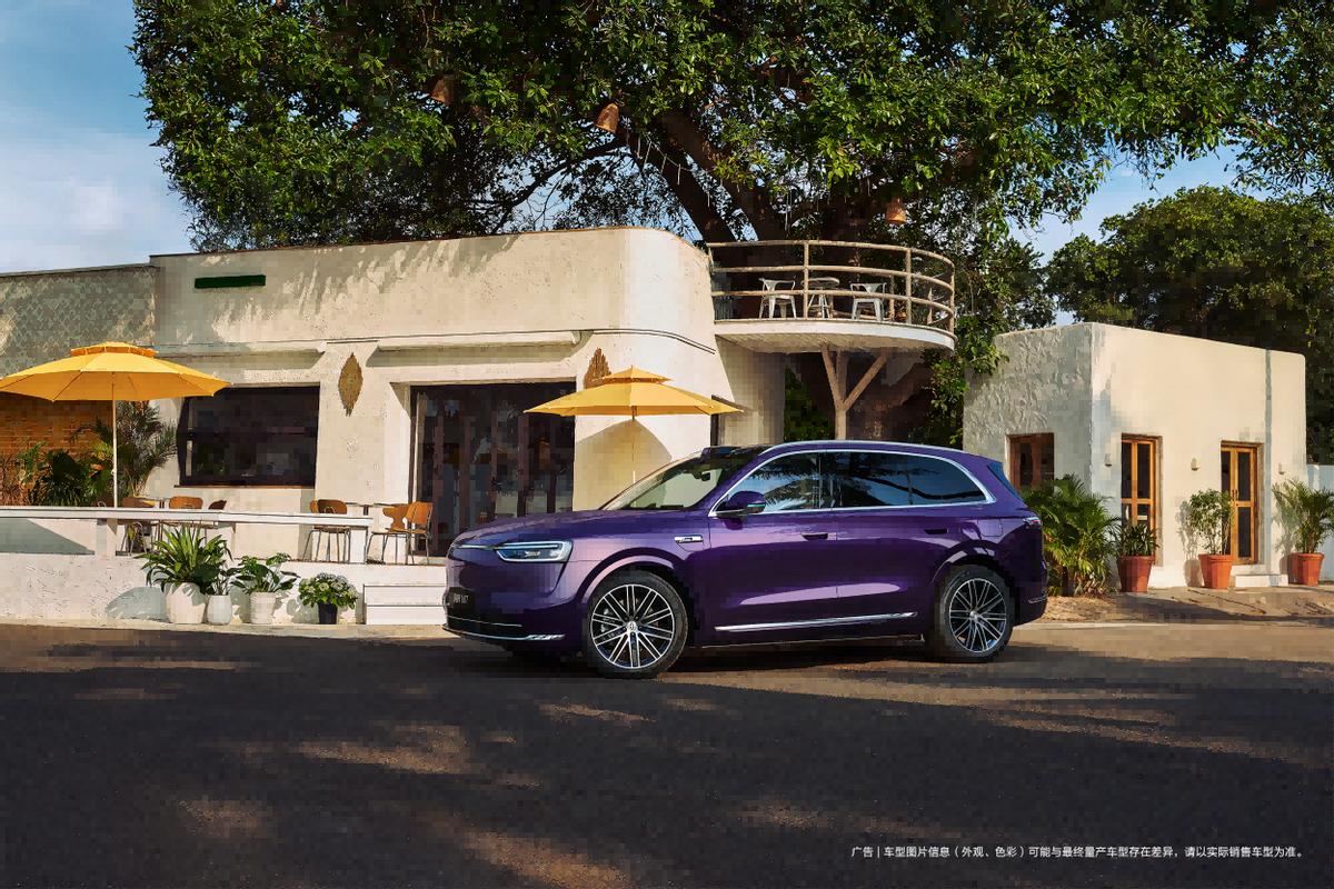 问界M7为什么更像一台给家庭认真准备的车很多人看30万级SUV，第一反应是比配