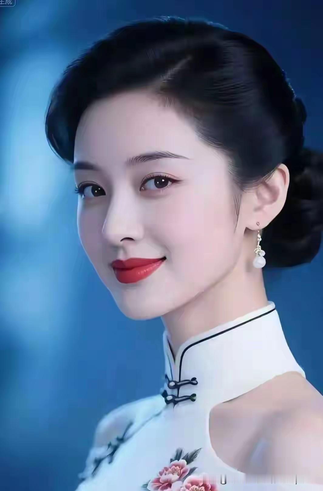 这段话真的说到了成年人心里最柔软也最清醒的地方。年少时总以为爱是轰轰烈烈、甜