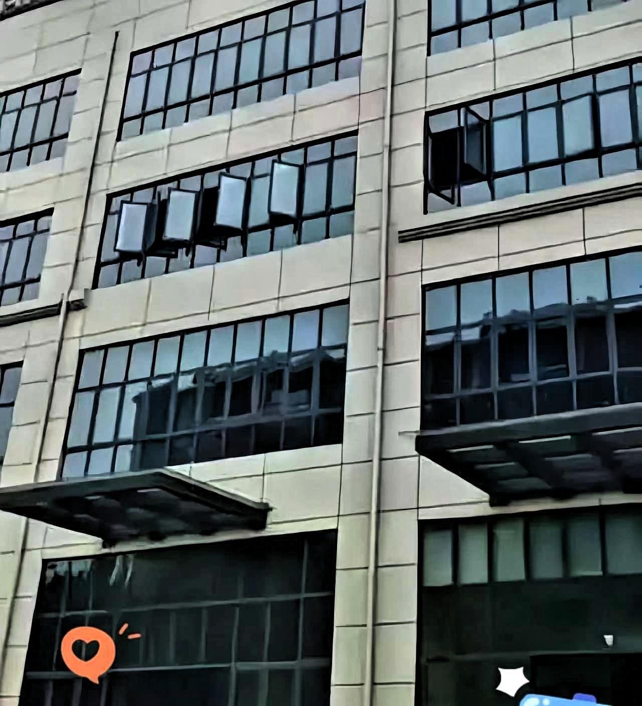 “亏大了！”广西女生高考发挥失常，随手填了个黑龙江大学当保底，结果录取通知书真就