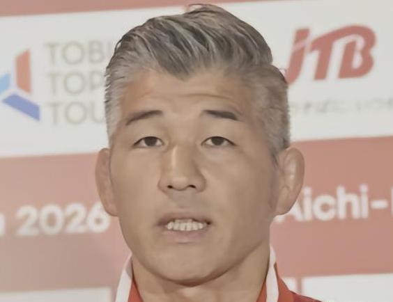 “中国在金牌上碾压我们”，日本代表团团长井上康生在闭幕发布会上亲口认输，但紧接着
