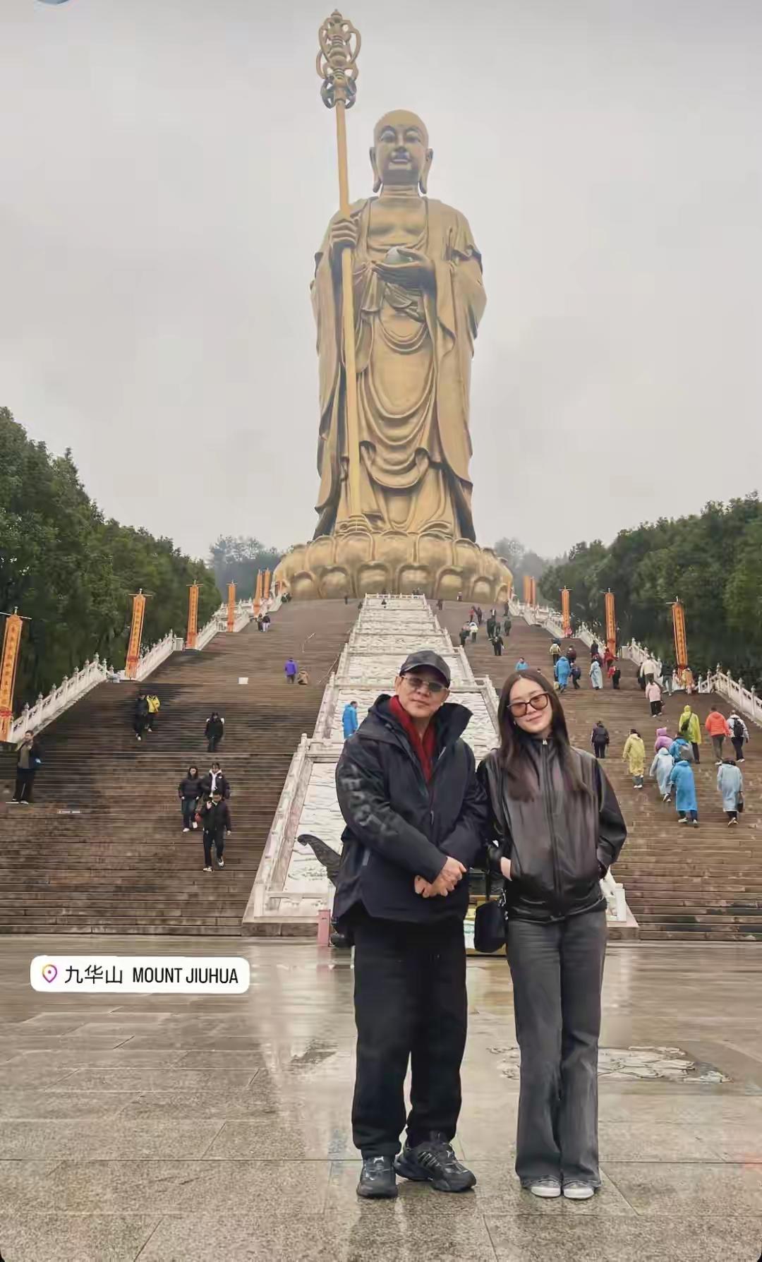 不要和菩萨一起拍照