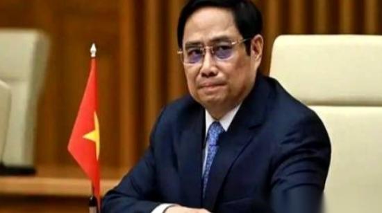 455只手在越南国会举了起来，只有4票反对。决议通过：废掉全国用了上百年的老