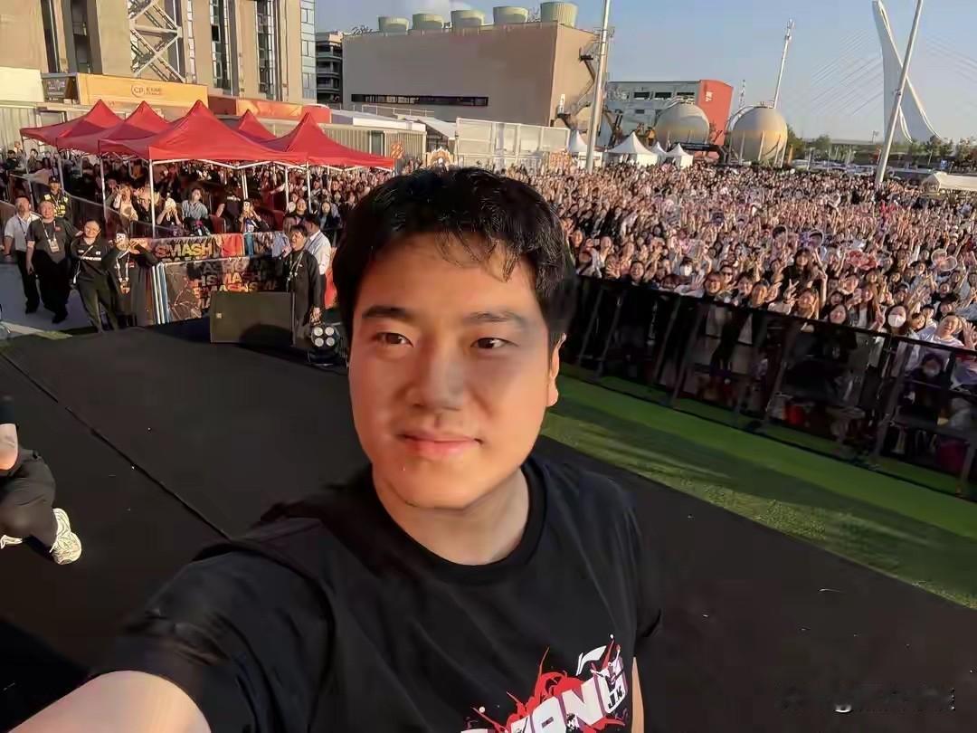 WTT宣布：梁靖崑退出新加坡大满贯赛，黄友政替补参赛这是梁靖崑近日的第二次退