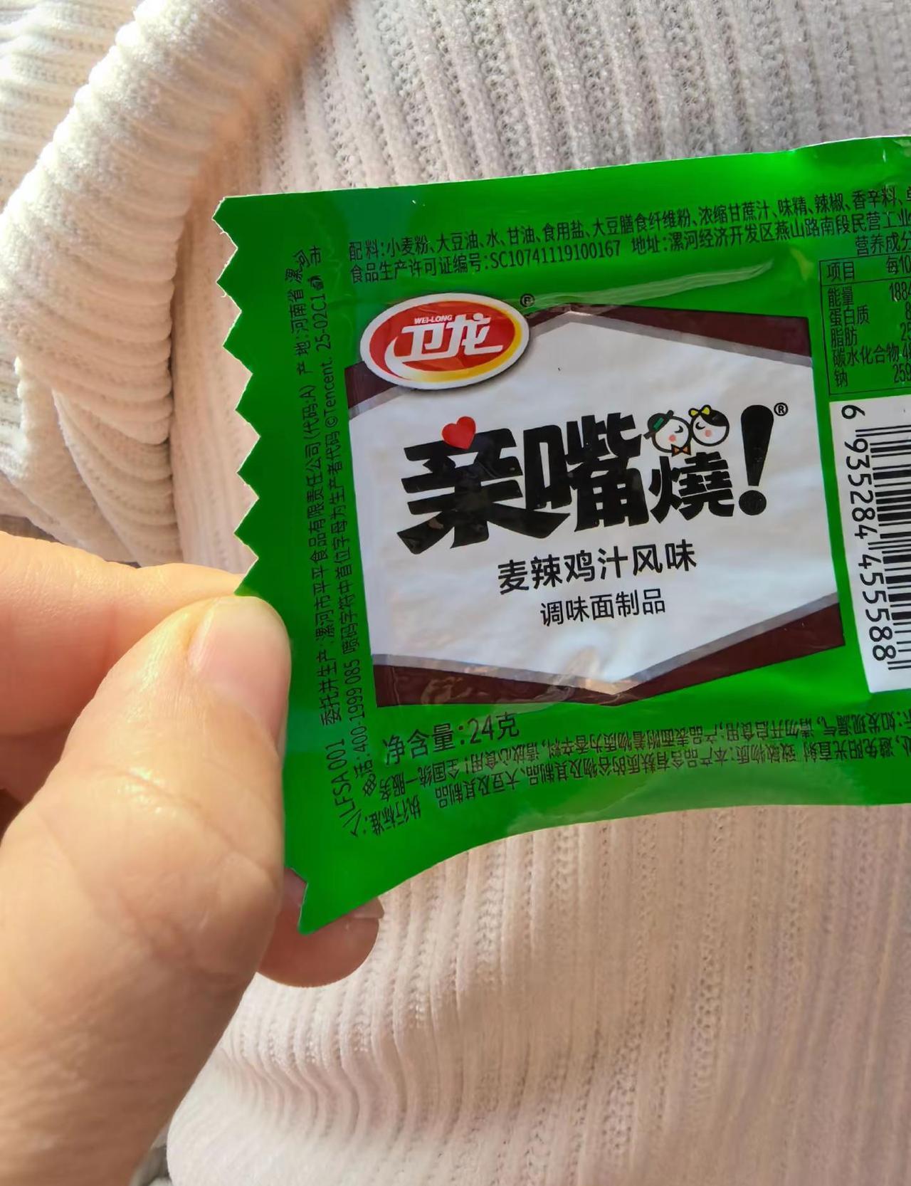 你发现没，水库边坐着的，早就不只是大叔了。我闺蜜的周末，从亮片甲和美甲开始。