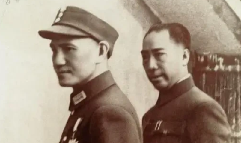 1942年，国民党河南督察专员韦孝儒被人绑架后活埋。蒋介石闻讯大怒，让蒋鼎文严查