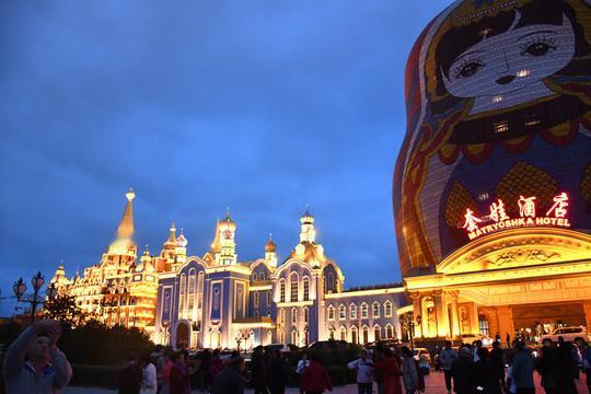 套娃主题酒店胆子小的别去哦内蒙古呼伦贝尔的满洲里市，有一家俄罗斯套娃主题酒店