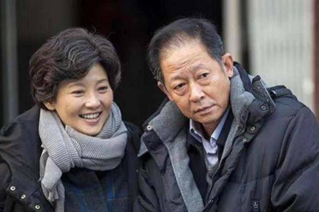 1988年，21岁的徐帆疯狂倒追老师王志文，同居了3年之后，王志文发现徐