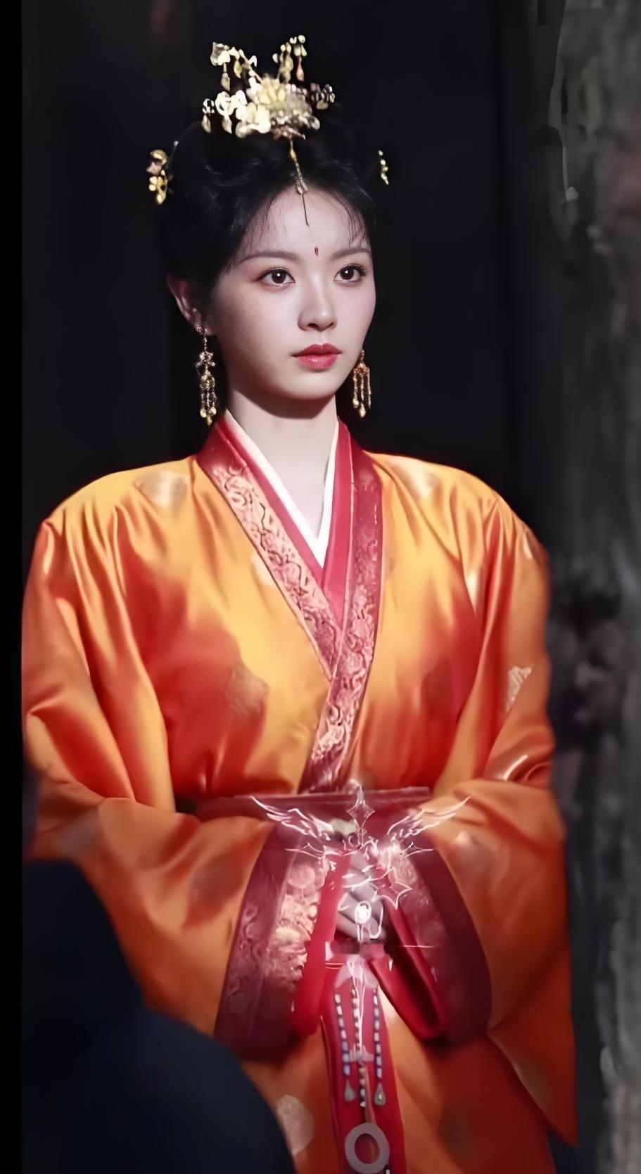 内娱花待播古装剧造型2026待播古装剧的妆造美学太卷了！白鹿《唐宫奇案》唐制的明