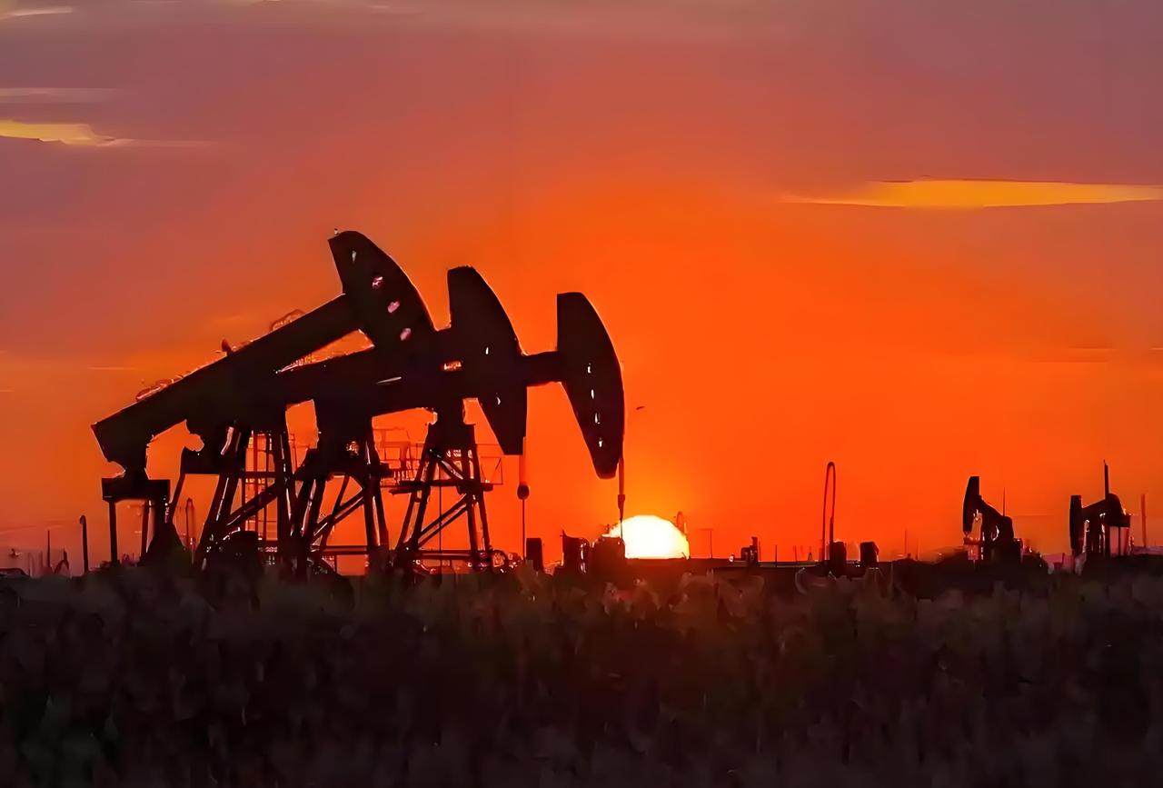 当年日本没发现大庆油田，看似是国运，背后实则是东北抗联先辈们的以命相拼。当时日本