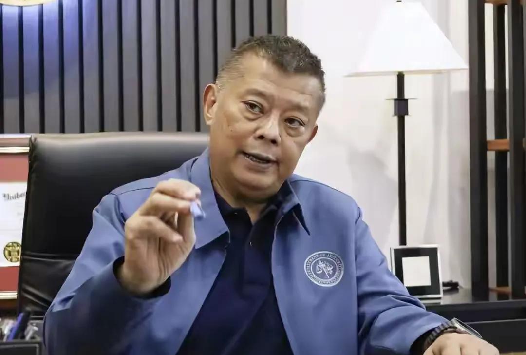 雷穆拉还是有点担当的！这位菲司法部长在卸任前夕，签署了针对防洪工程异常案件调查
