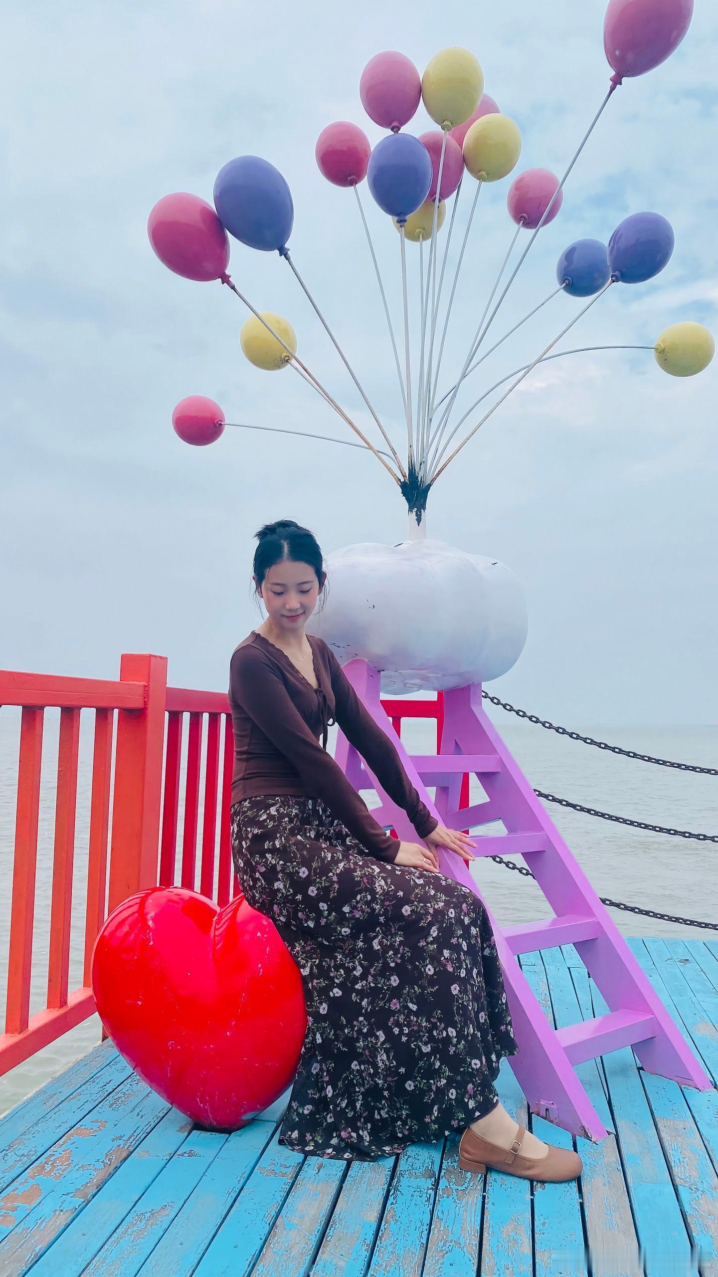 约拍海边美女绘梦长廊