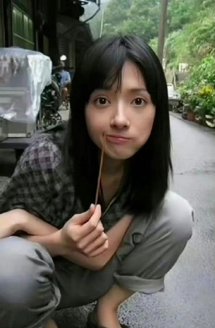 郭碧婷十七岁VS王鸥十七岁​​​