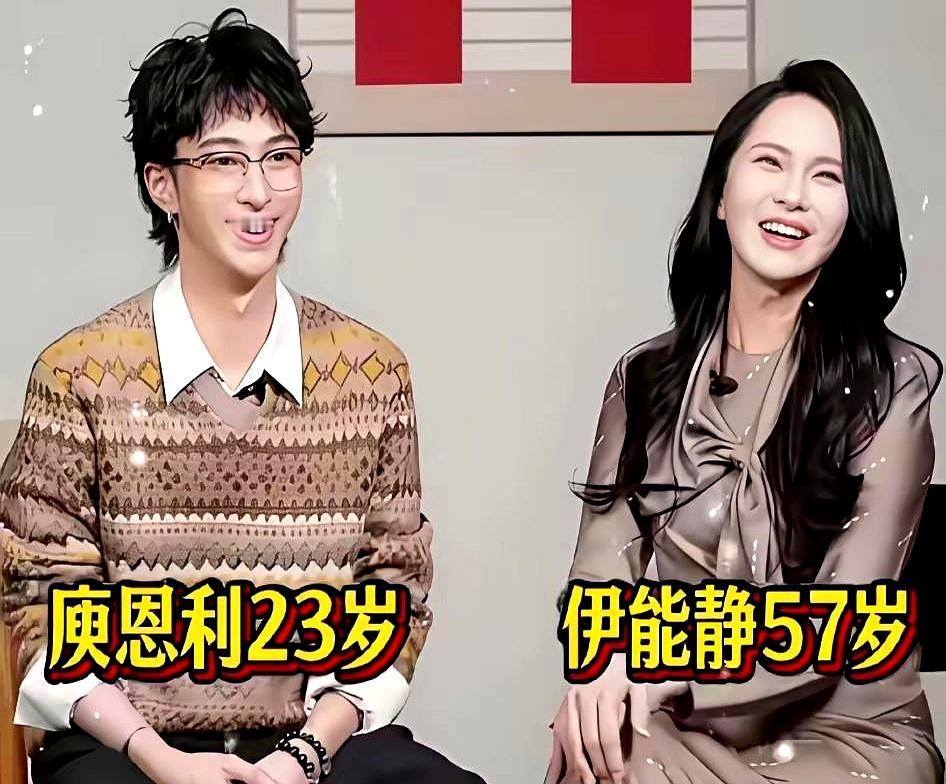 儿子像妈，照片一摆，不用亲子鉴定，谁都认。网友狂刷“基因开挂”“整容钱都