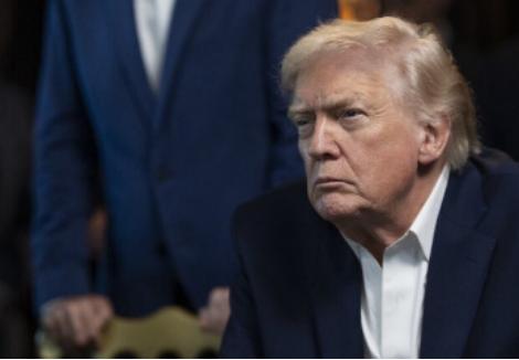 特朗普1月7日发文说：听着，那些北约的铁杆拥趸们，听好了——在我横空出世之前，他