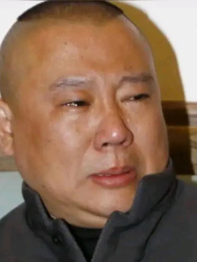 郭德纲真的太委屈了！刚刚德云社郑好直播时表示:我只所以来德云社就是为了攀高枝，就