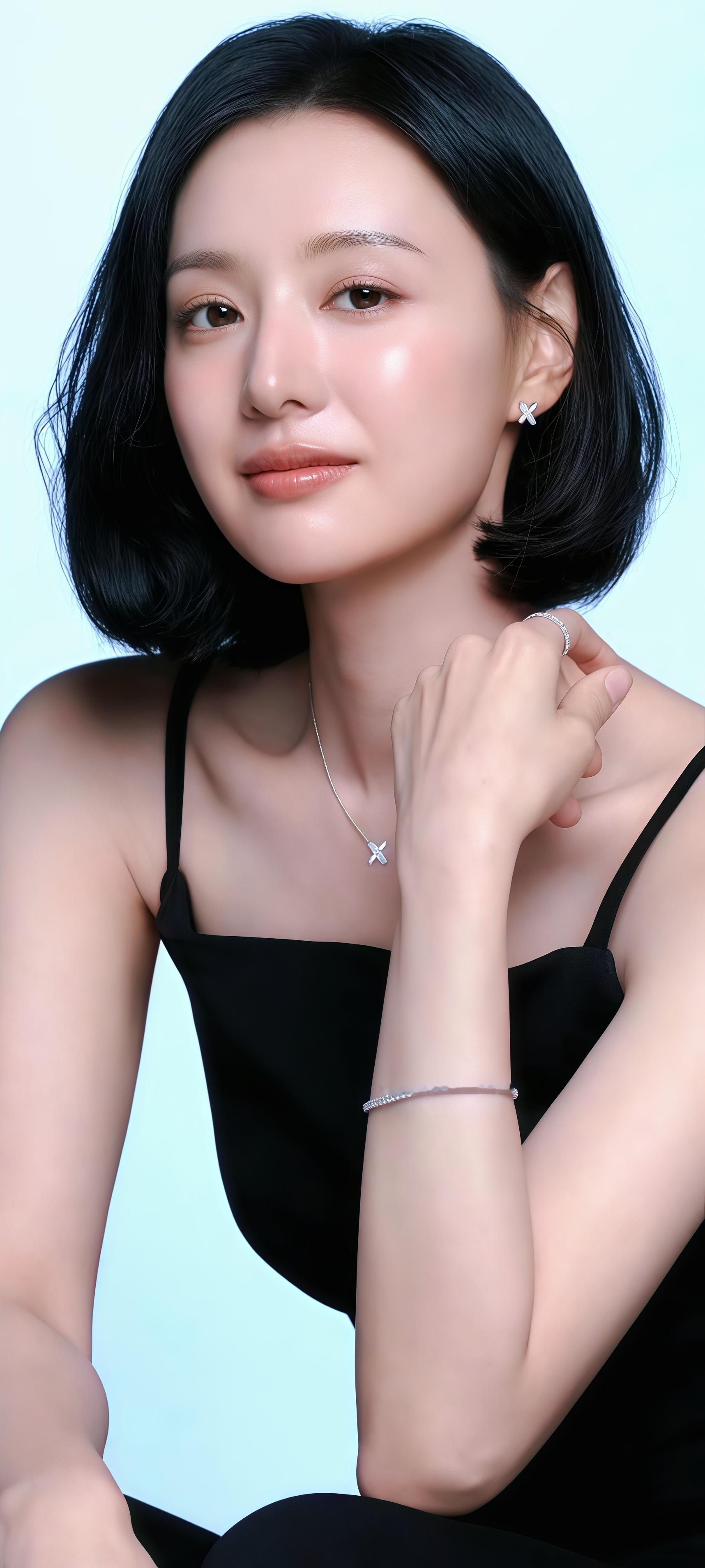 金智媛蓝色系头像壁纸女神如此权威的公式照​​​​